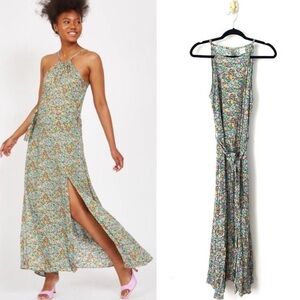 Floral Sleeveless Maxi Dress